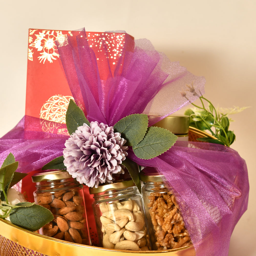 Grandiose Gifting Hamper